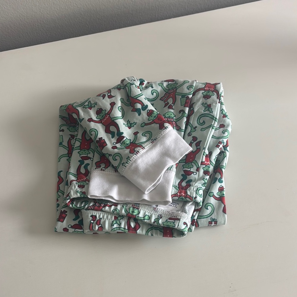 Roller Rabbit Red and Green Pajama Set Soft Cotton Sleepwear